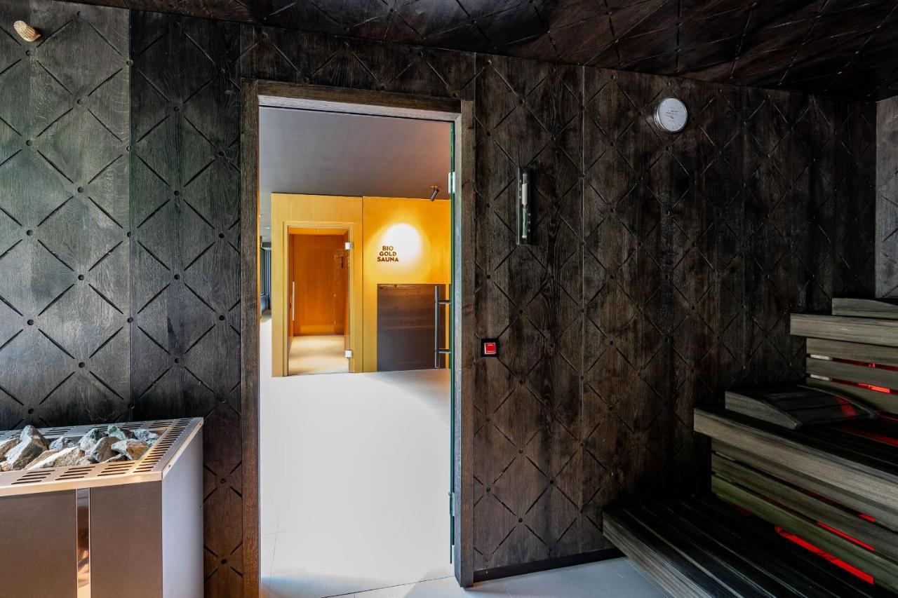Prinz Rudolf Smart Hotel Merano Bagian luar foto
