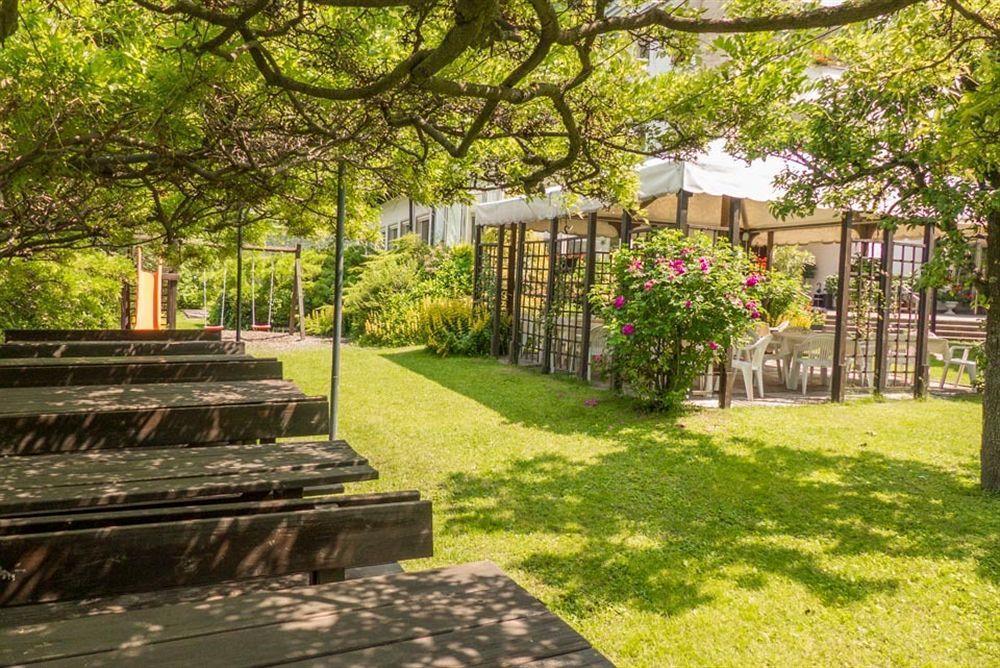 Prinz Rudolf Smart Hotel Merano Bagian luar foto