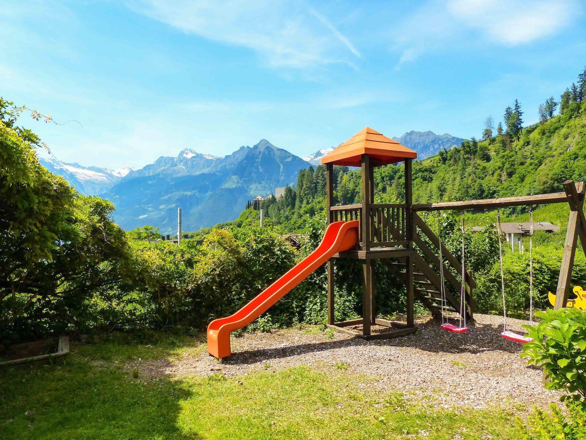 Prinz Rudolf Smart Hotel Merano Bagian luar foto